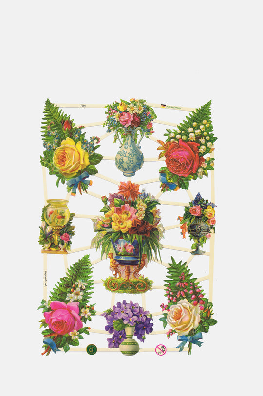 Roses in Fern Paper Trims