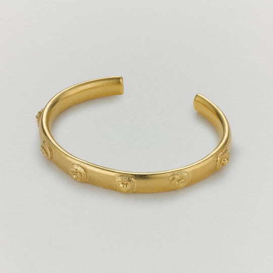 A.M. Gratitude for Nature Open Cuff Bangle Gold