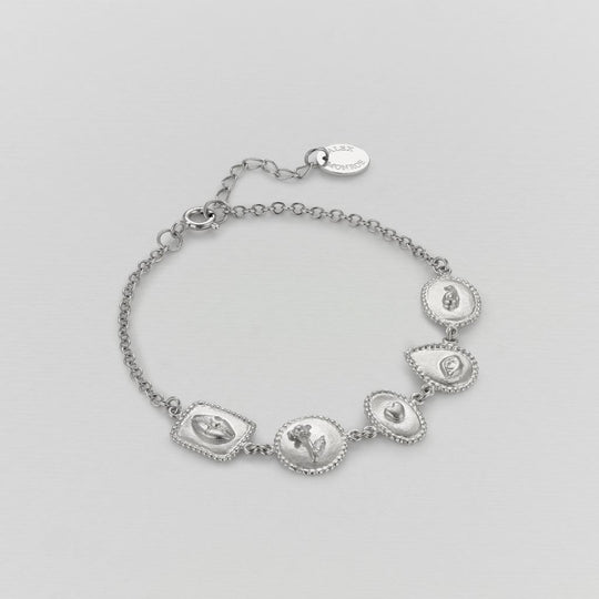 A.M. Gratitude for Nature Linked Station Bracelet Silver