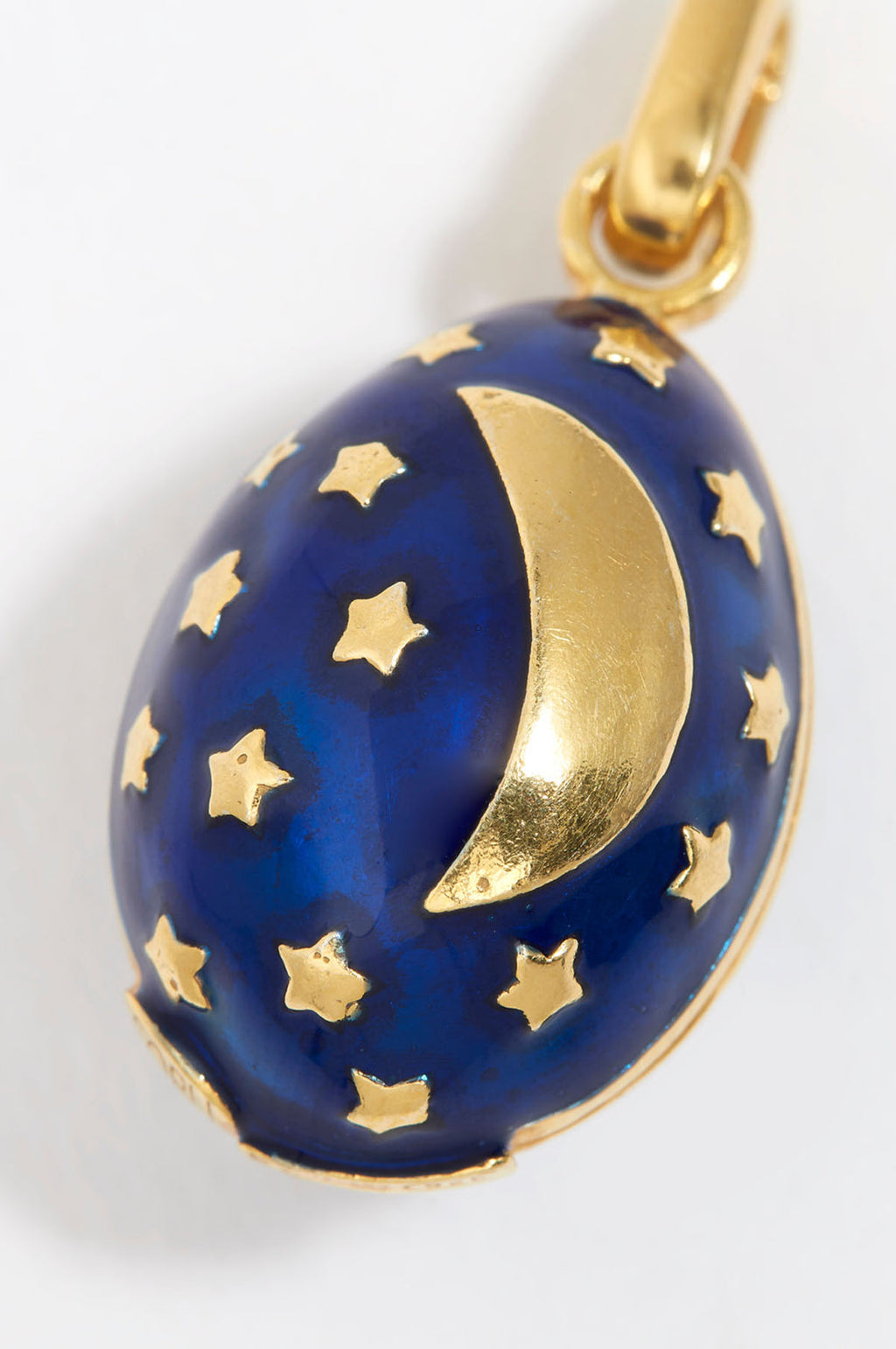 Midnight Astoria Charm