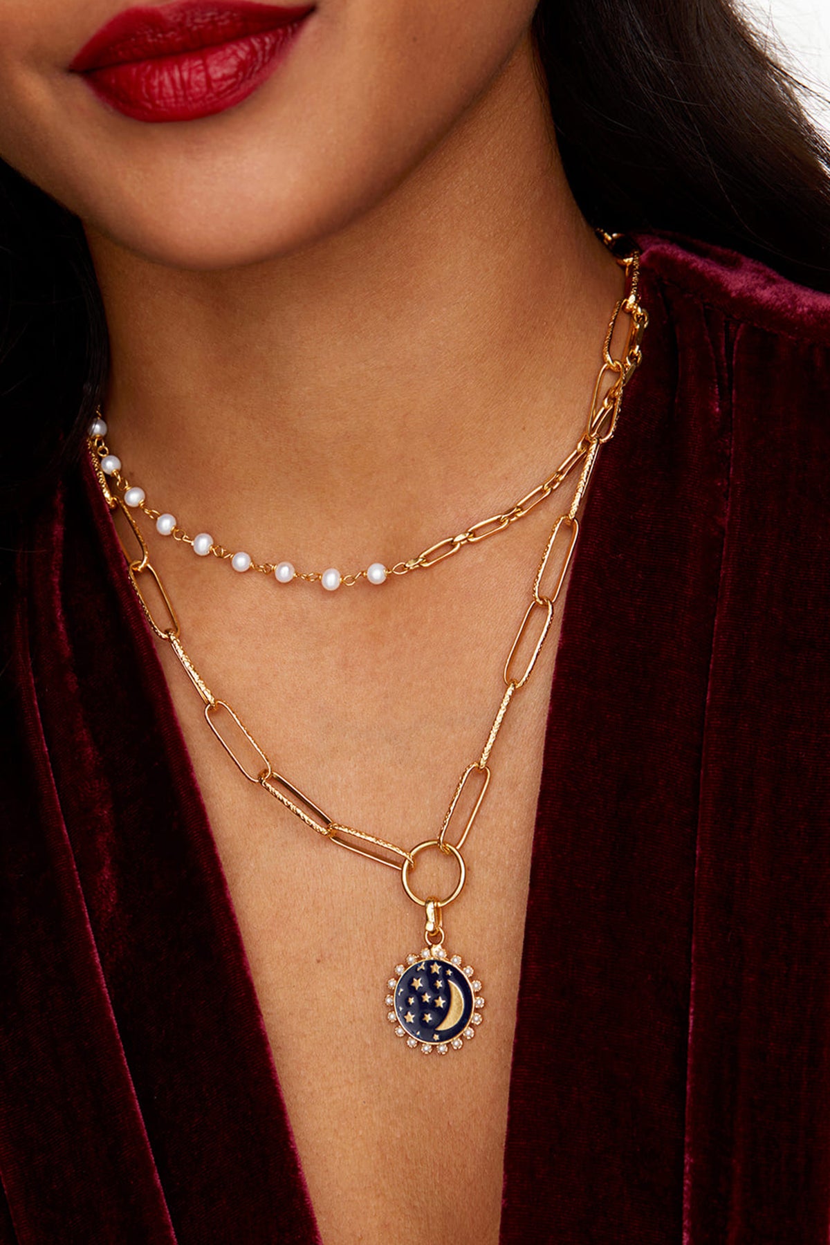 Notturna Charm