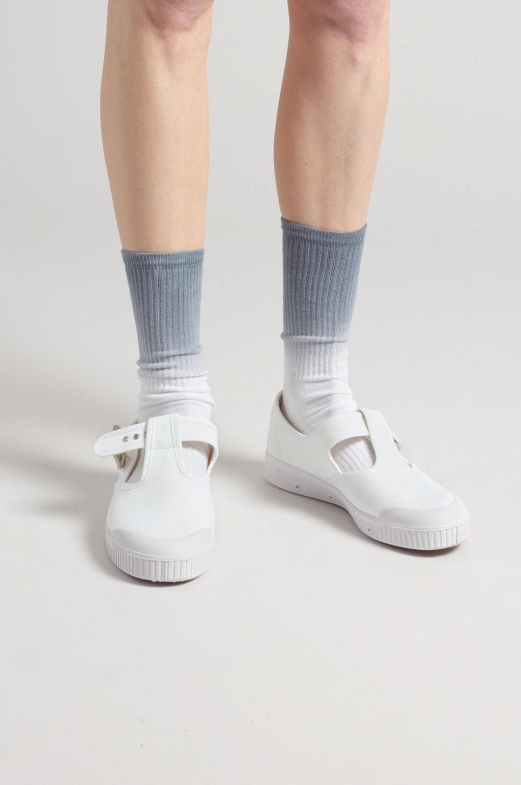 Classic J2 White Canvas