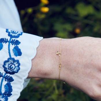 A.M. The Beekeeper Floral Chain Bracelet 18ct Solid Gold