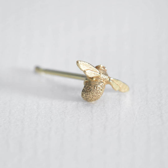 A.M. Teeny Weeny Bee Single Stud Earring 18ct Solid Gold