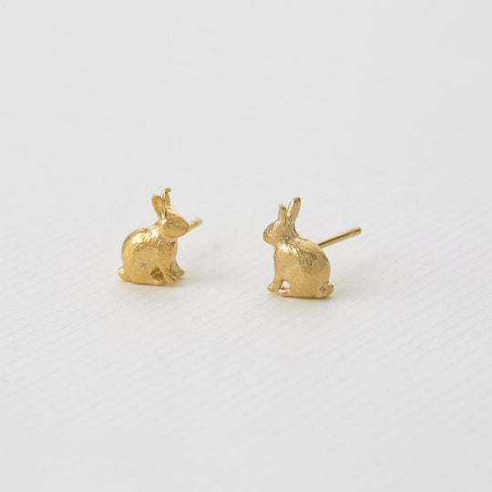 A.M. Sitting Bunny Stud Earrings Gold