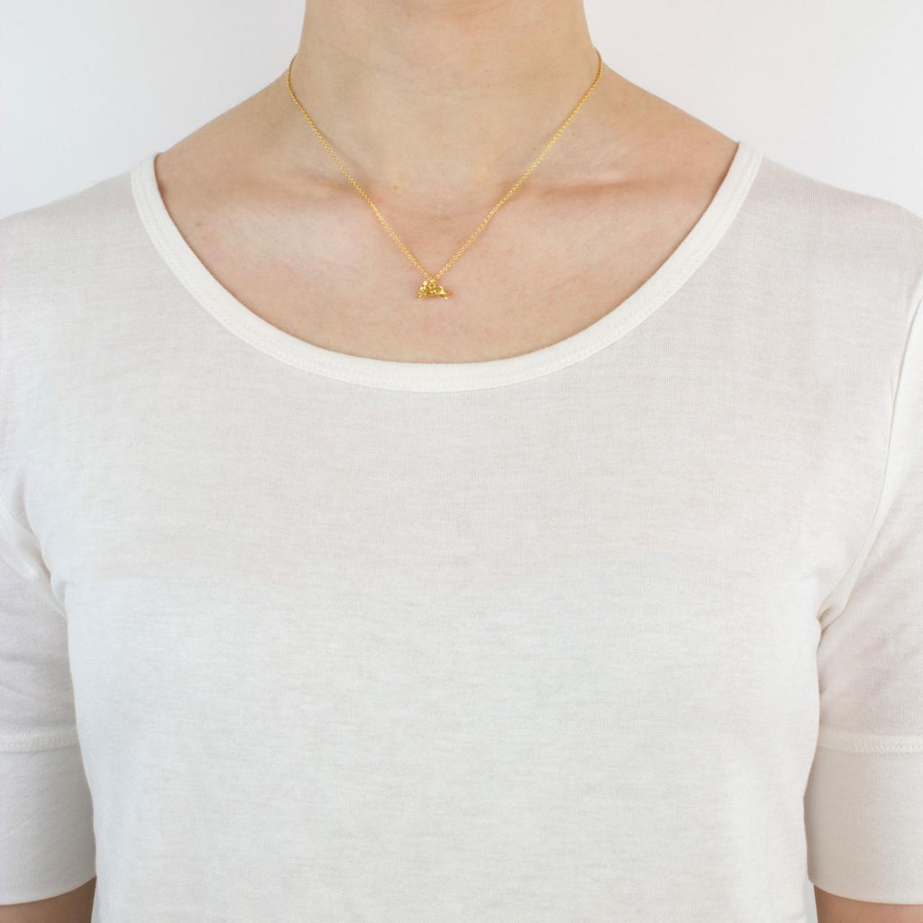 A.M. Leaping Rabbit Necklace Gold