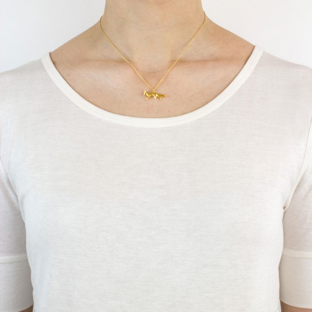A.M. Prowling Fox Necklace Silver