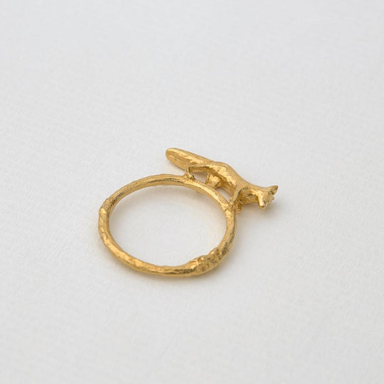 A.M. Prowling Fox Ring Gold