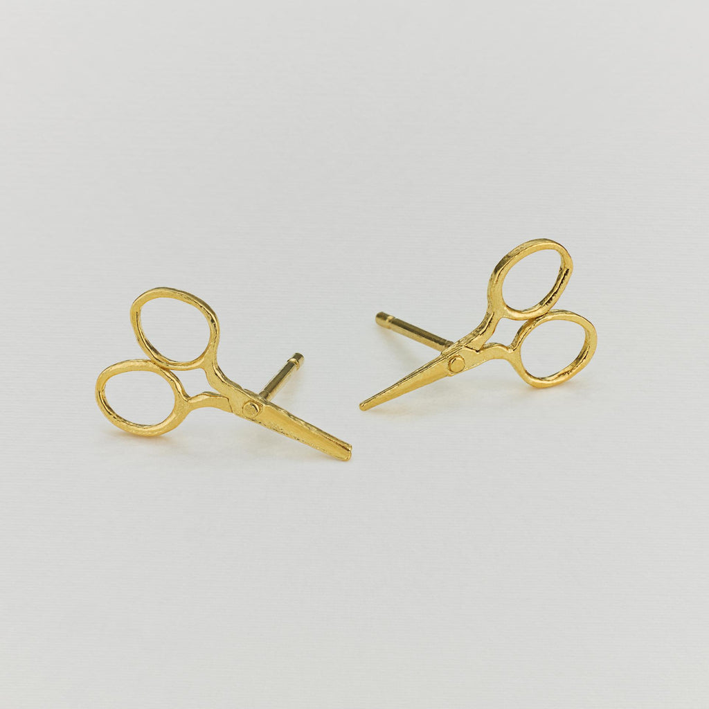 A.M. Little Sewing Scissor Stud Earrings Gold