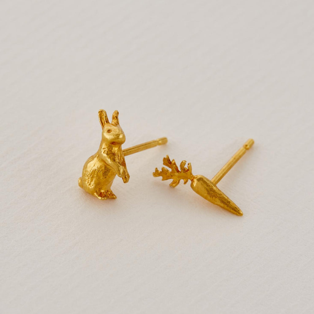 A.M. Rabbit & Carrot Asymetric Stud Earrings Gold