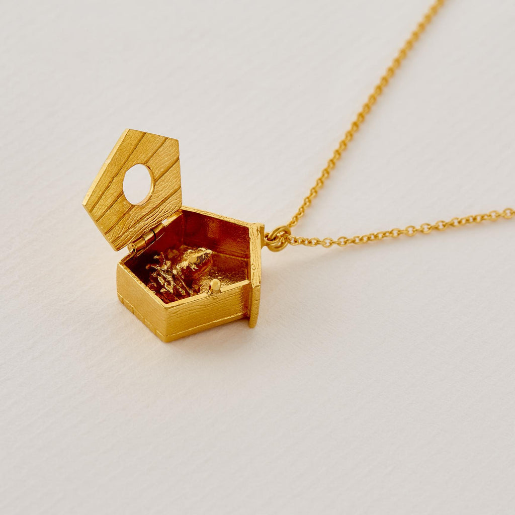 A.M. Nesting Birdhouse Necklace Gold