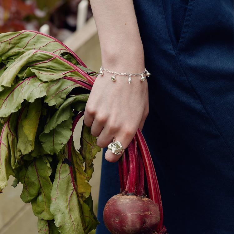 A.M. Wrapped Chard Leaf Ring Gold