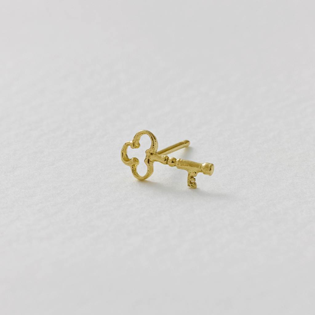 A.M. Teeny Tiny Garden Key Single Stud Earring 18ct Solid Gold