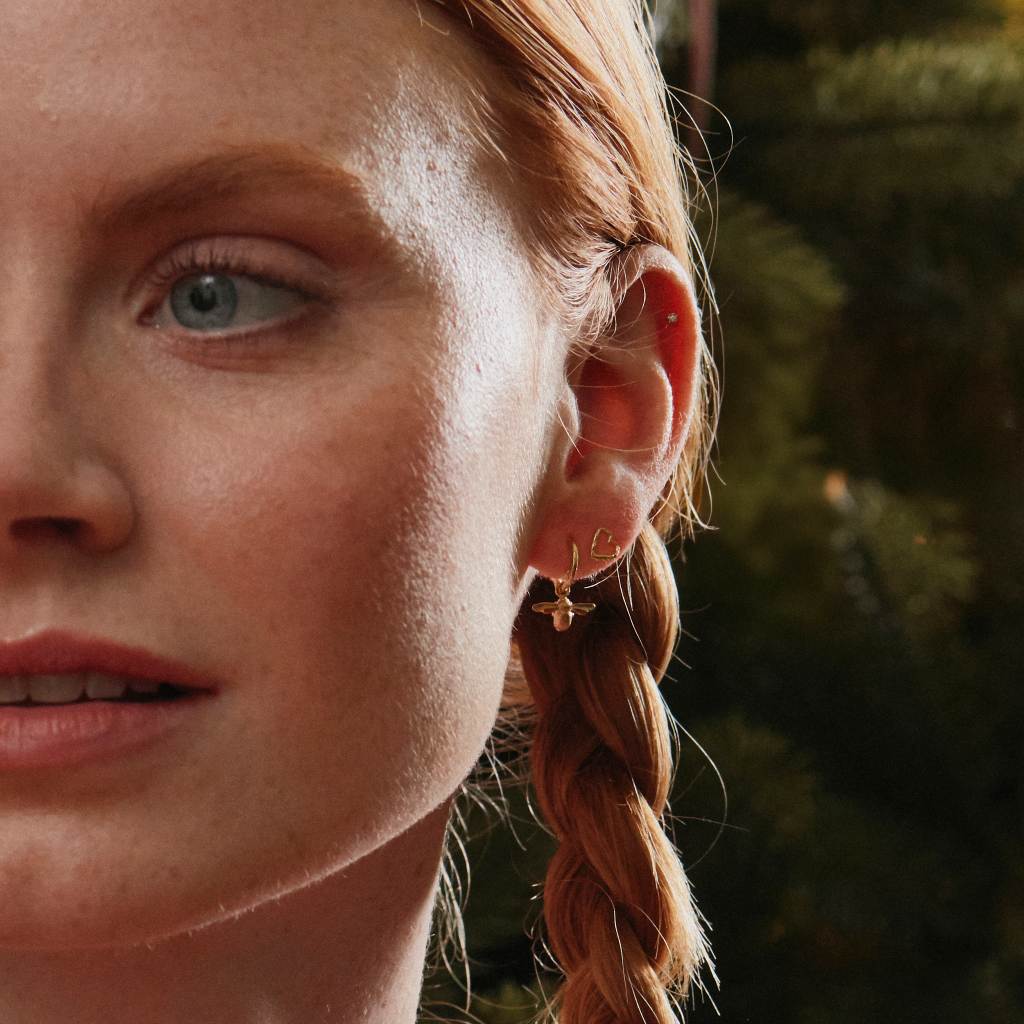 A.M. Teeny Tiny Heart Single Stud Earring 18ct Solid Gold