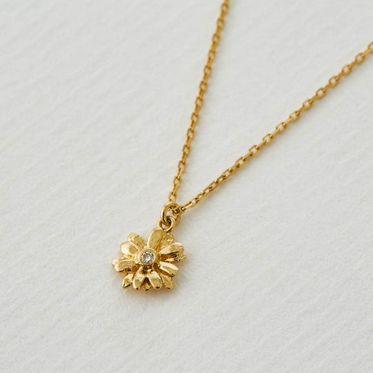 A.M. Teeny Tiny Diamond Daisy Necklace 18ct Solid Gold