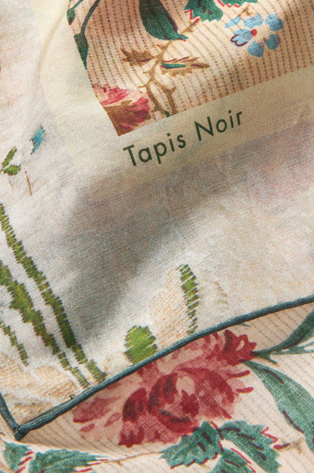 Light Small Gina Scarf Beige