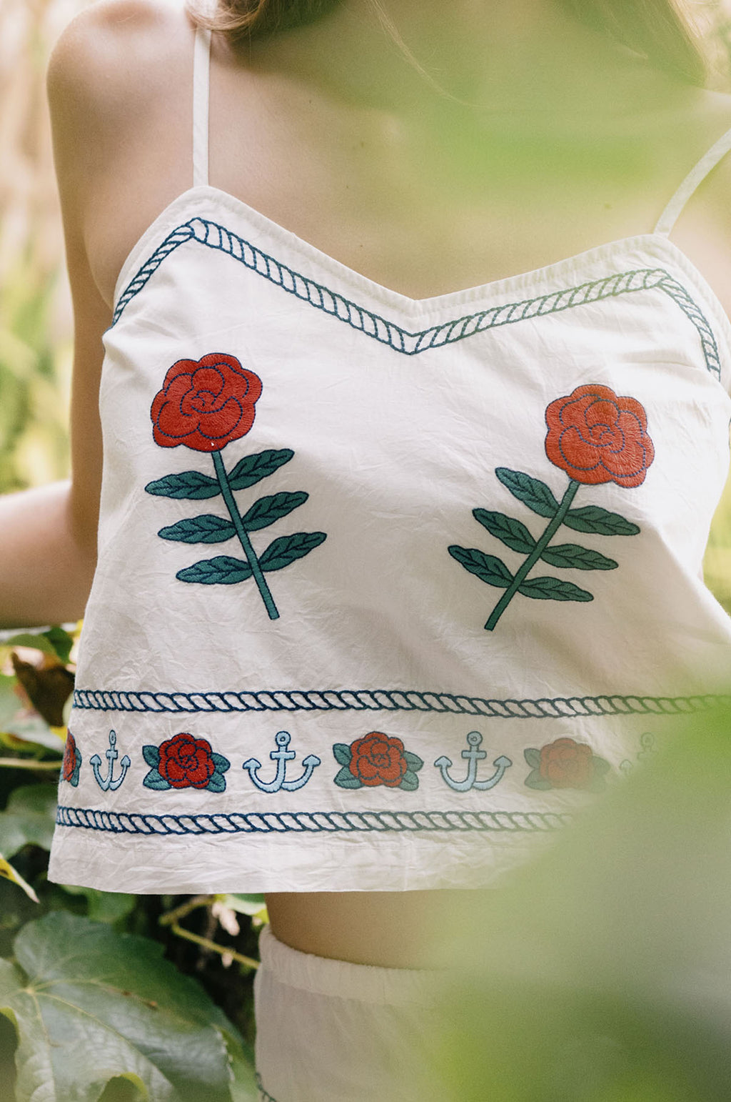 Embroidered Straps Top Off-White