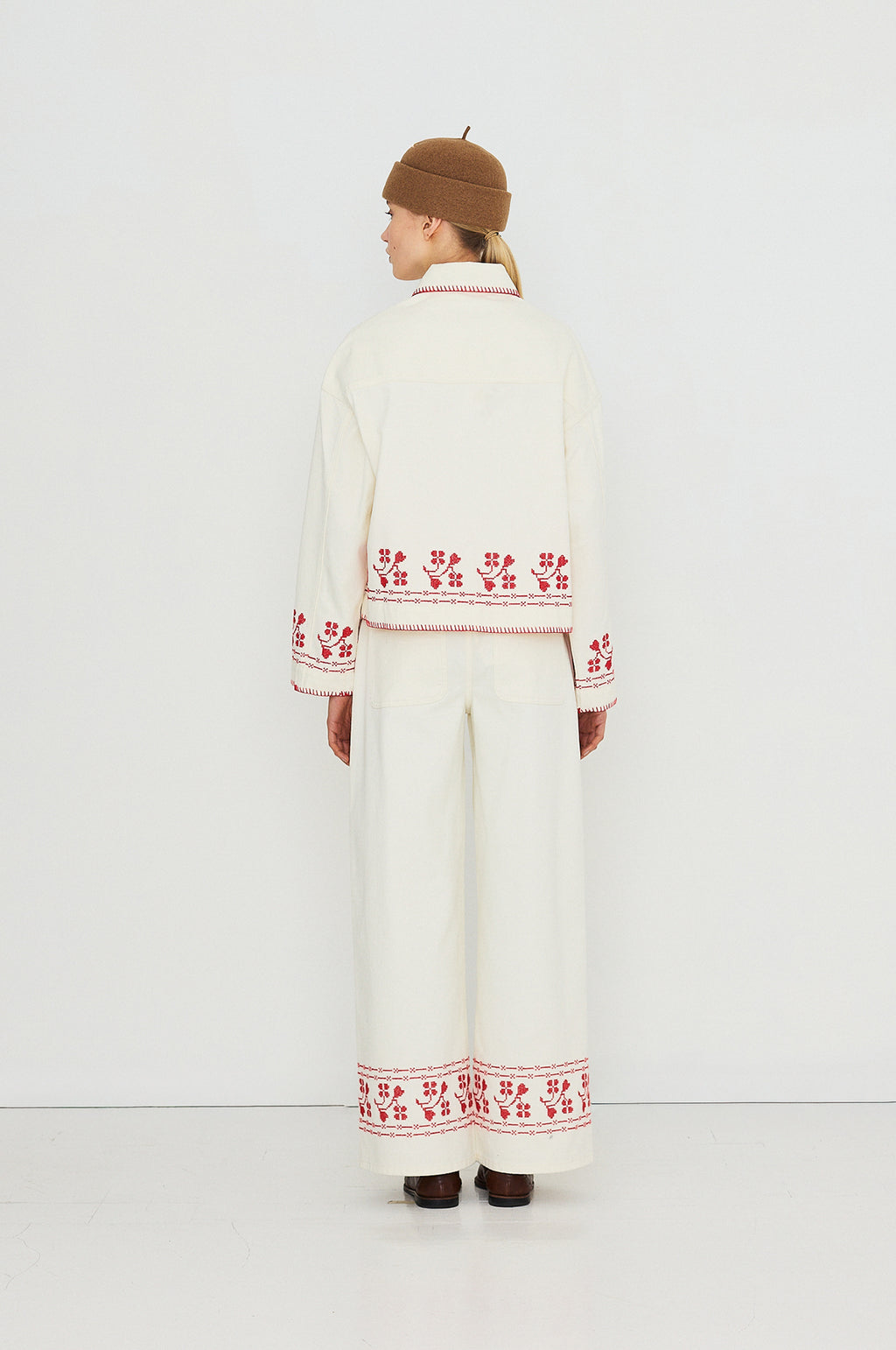 Embroidery Denim Jacket Light Cream