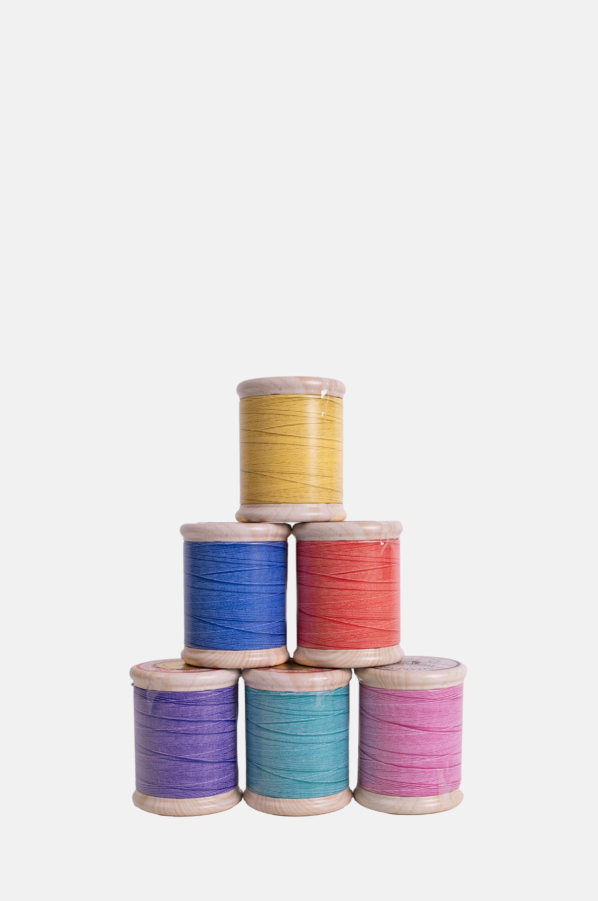 Tin Treats Cotton Reel Tin with Fudge.