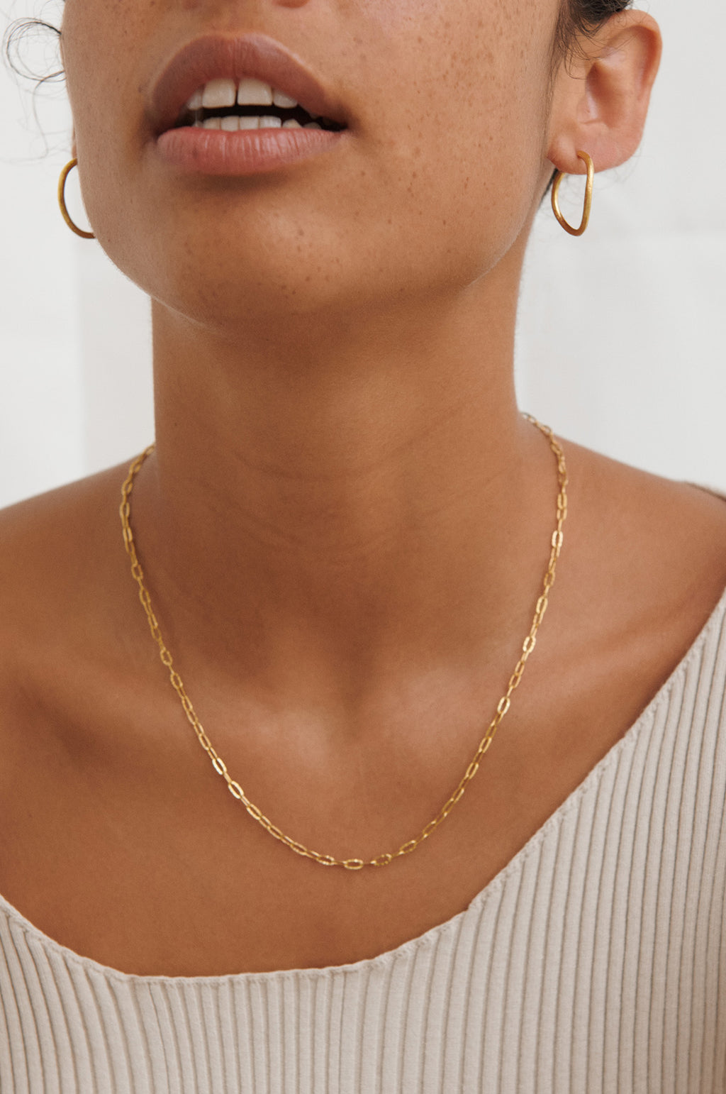 Alba Gold Necklace