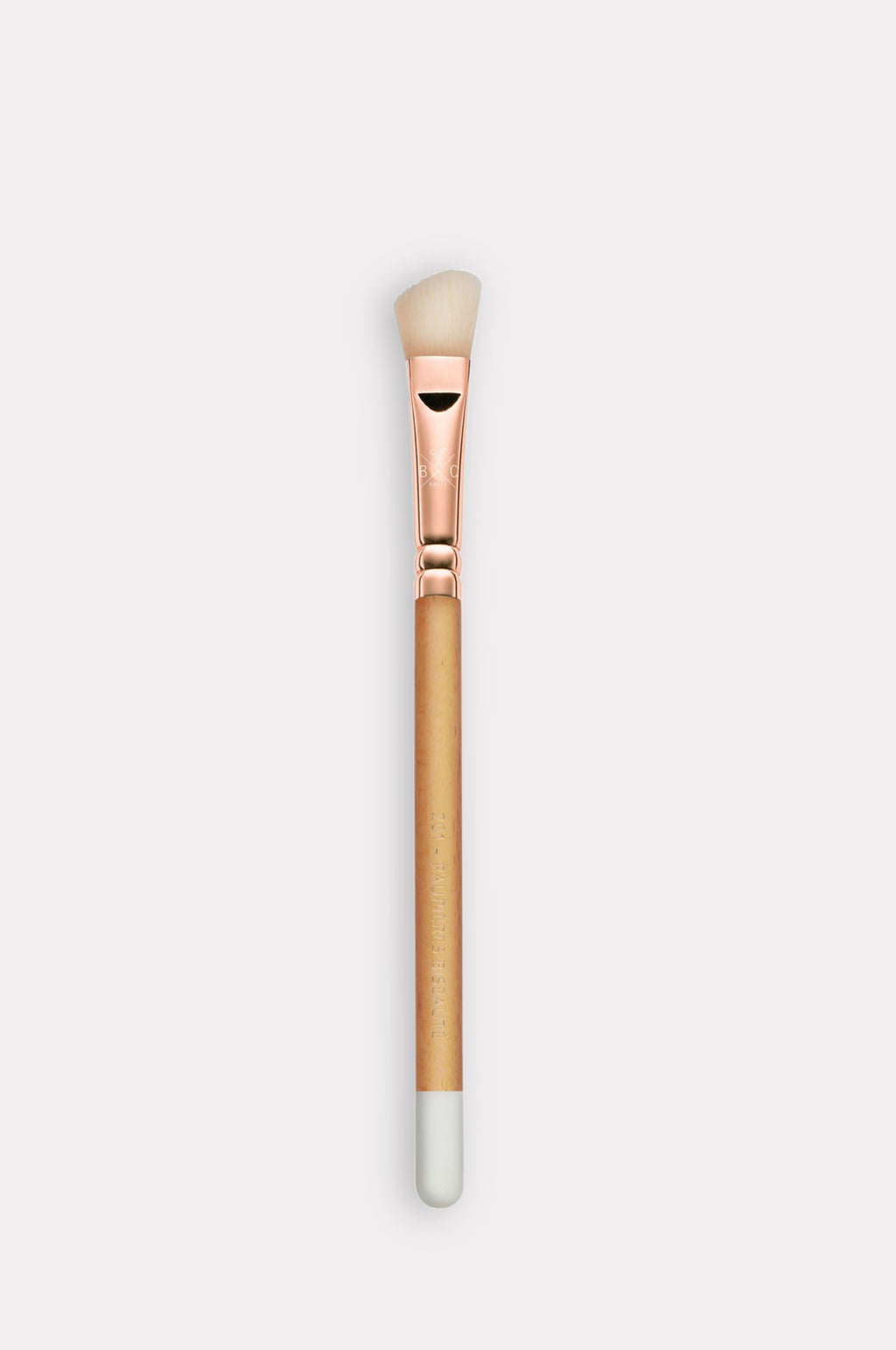 Bacha angled contour shader brush wooden handle and copper ferrule.